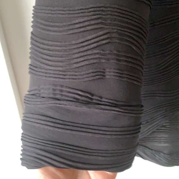 I.C by Connie K Textured Asymmetrical Blazer/Cardigan S - Picture 4 of 12